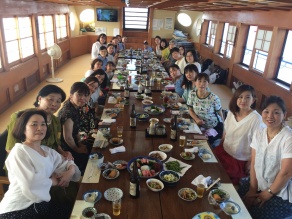 2018年オープン10周年記念の屋形船でファンミーティング開催