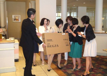 豪華景品はなんとＲＥＧＺＡです！